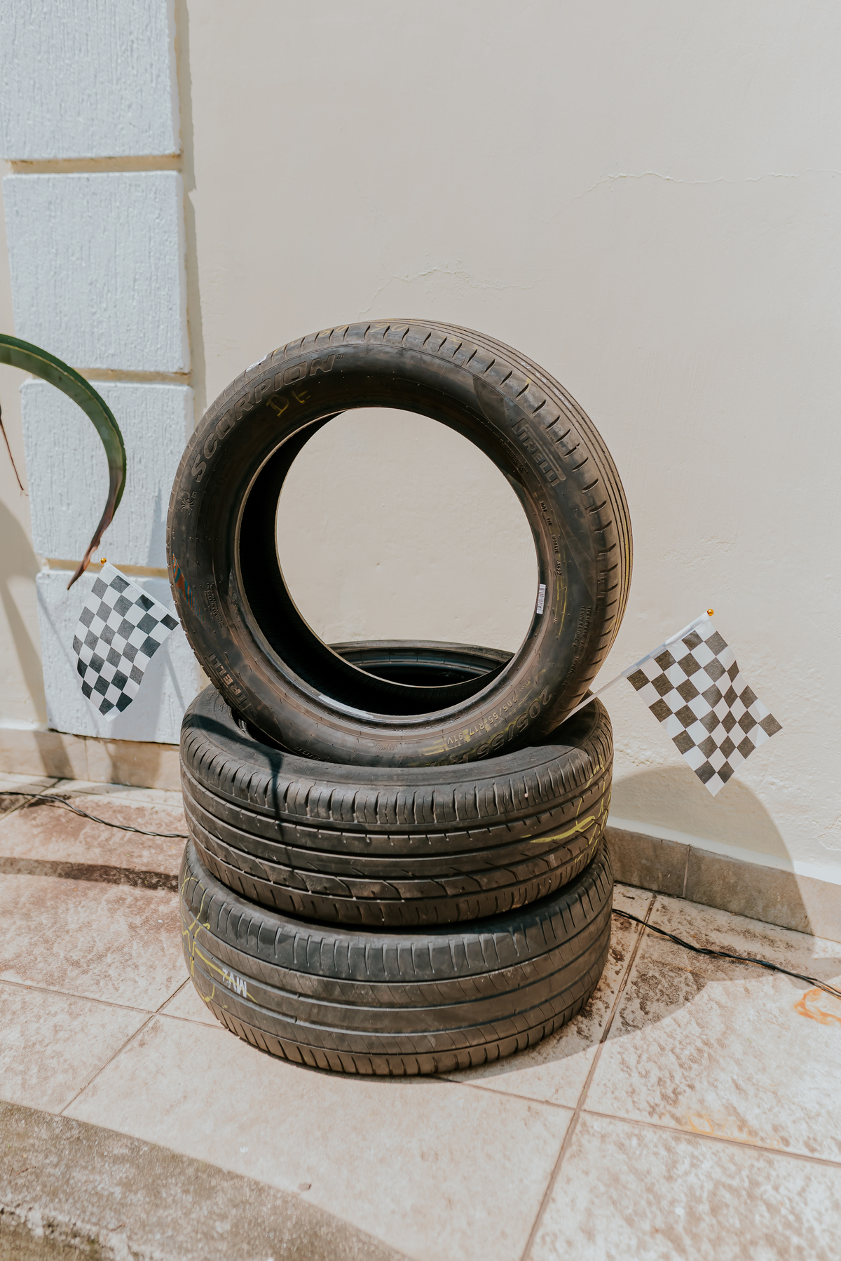 fotografia festa infantil Rio de Janeiro rj fotografa familia 2 anos Nicolas tema carros em casa 