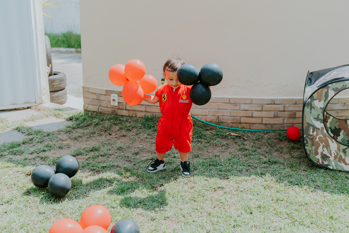 fotografia festa infantil Rio de Janeiro rj fotografa familia 2 anos Nicolas tema carros em casa 