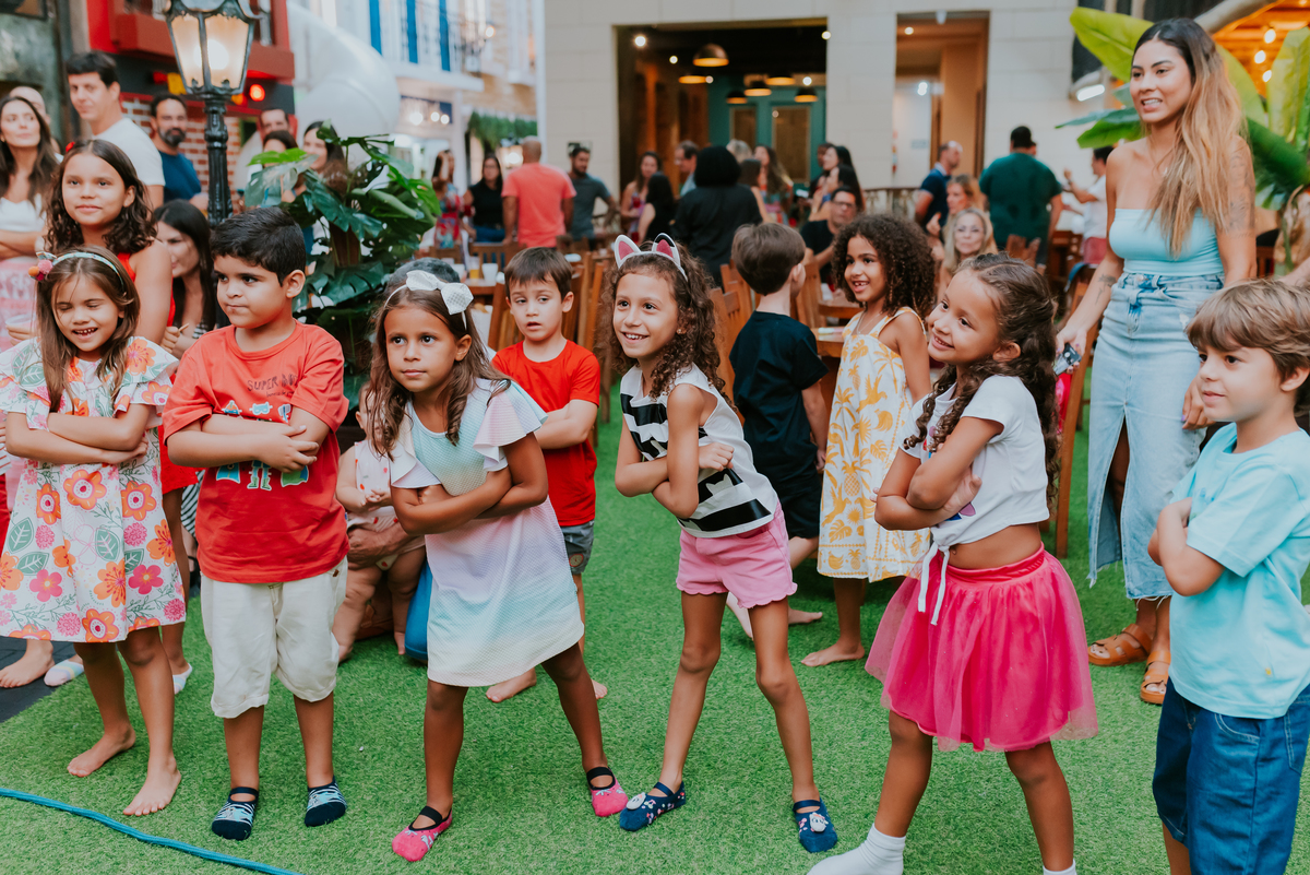 6 anos thais fotografa familia fotografia Tijuca vilarejo kids Rio de Janeiro rj festa infantil casa de festas 