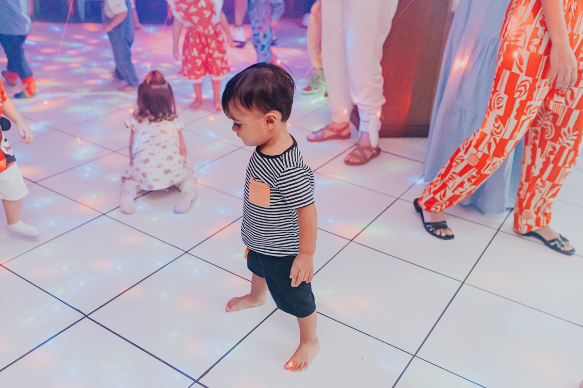 fotografa familia festa infantil 2 anos maria Julia casa de festas tik tak botafogo rio de janeiro rj fotografia tema chapeuzinho vermelho 