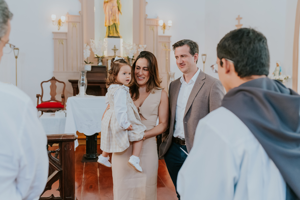 fotografia batizado batismo fotografa de familia Rio de Janeiro rj Capela Santa Ignez gavea Alice 