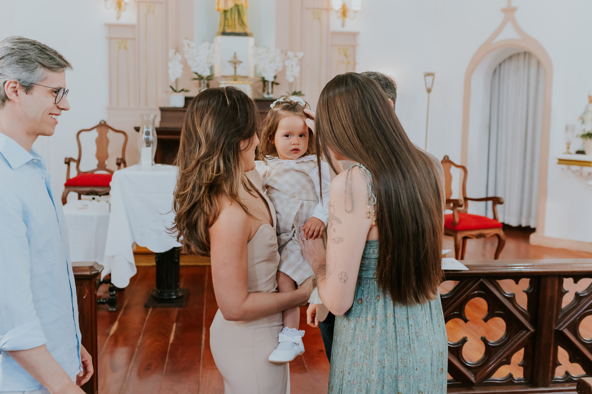 fotografia batizado batismo fotografa de familia Rio de Janeiro rj Capela Santa Ignez gavea Alice 