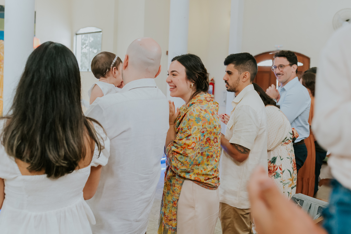 fotografia batizado batismo maria Julia Rio de Janeiro fotografa familia capela nossa senhora de Fátima ilha do governador rj jardim Guanabara 