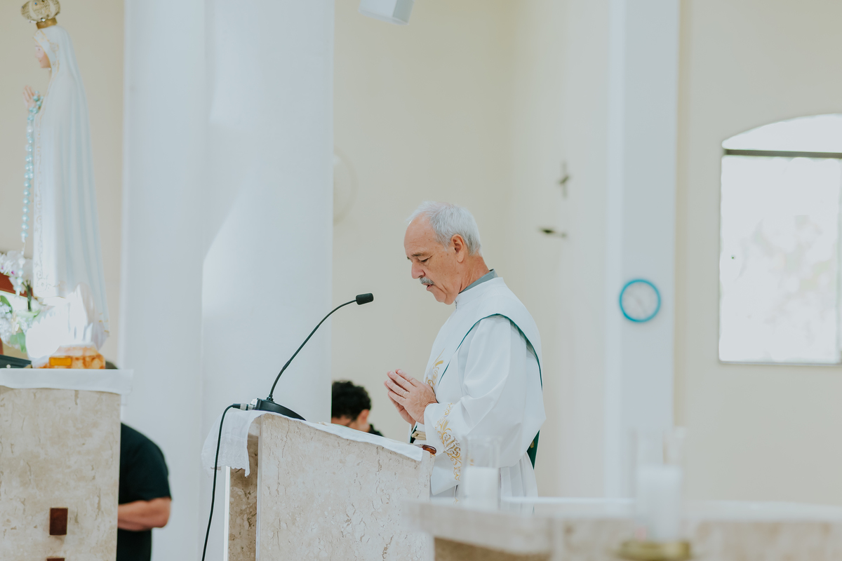 fotografia batizado batismo maria Julia Rio de Janeiro fotografa familia capela nossa senhora de Fátima ilha do governador rj jardim Guanabara 