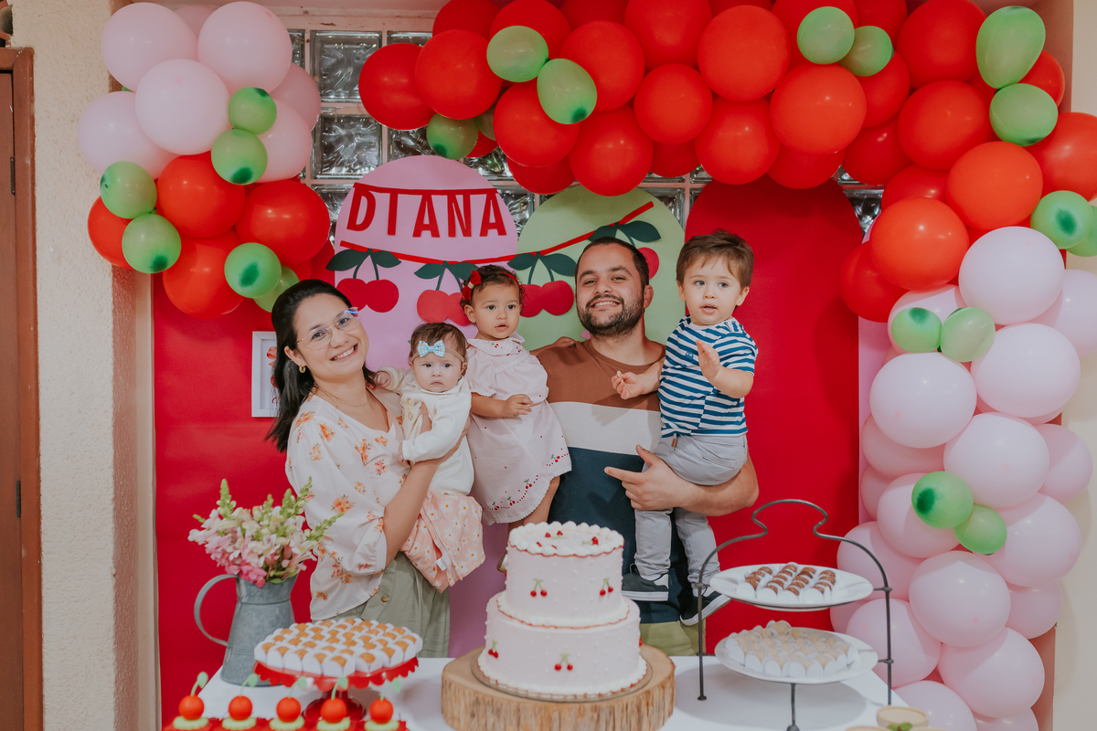 fotografa familia festa infantil fotografia 1 ano diana maria tema cerejinha Río de Janeiro ilha do governador rj 