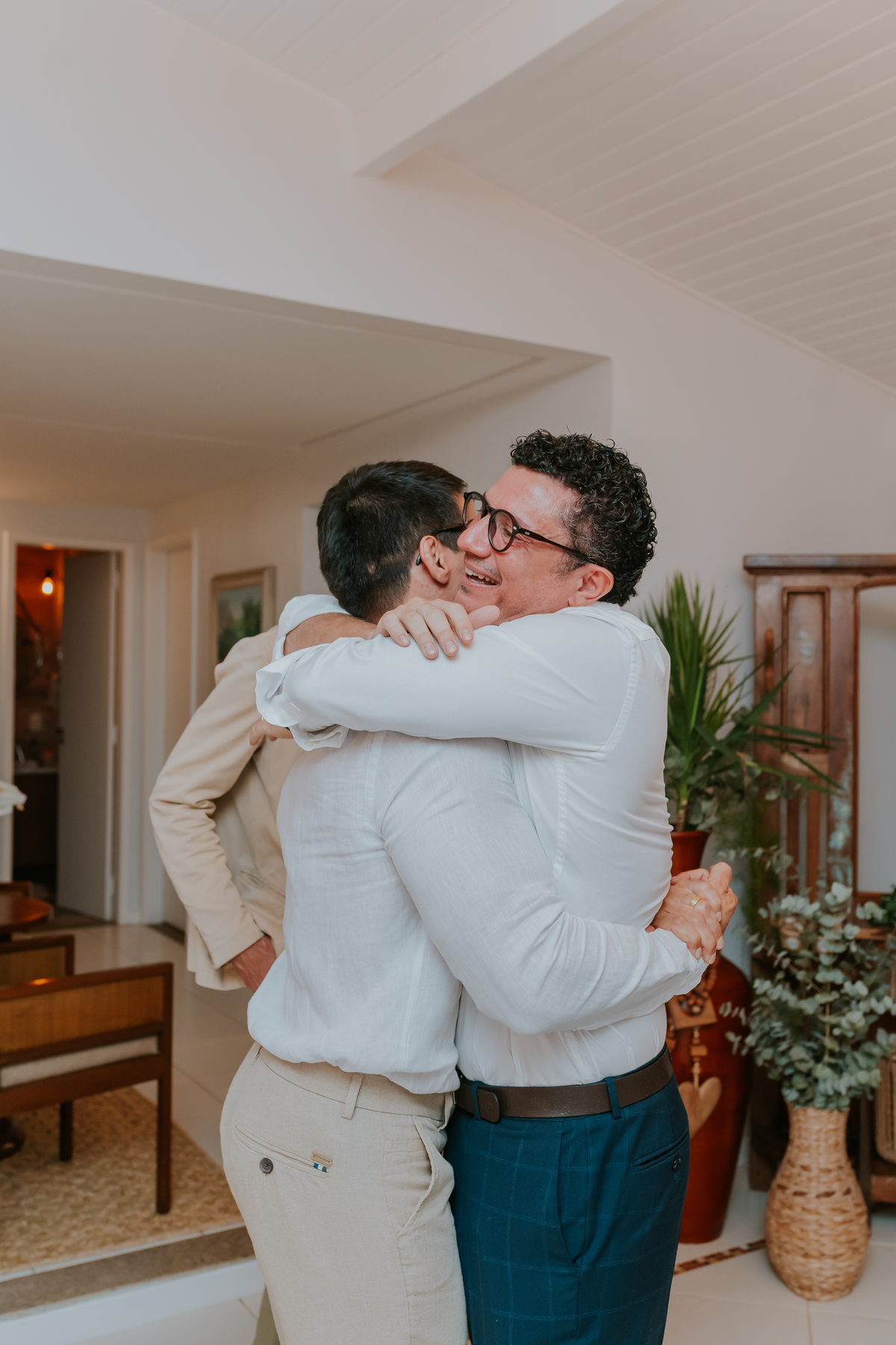 fotografa de casais casamento intimista monique e bruno em casa Rio de Janeiro rj cerimônia familia wedding 