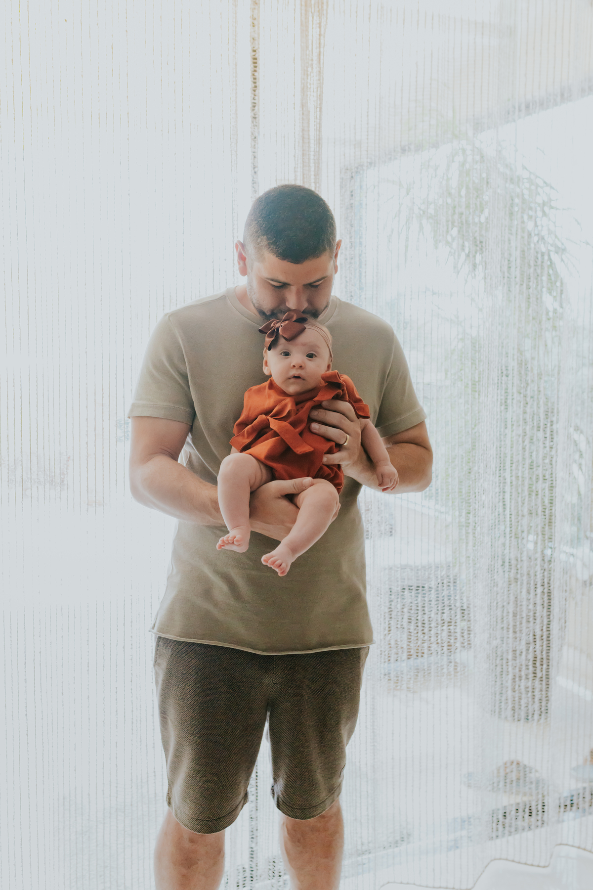 fotografa familia ensaio acompanhamento bebe 3 meses liz ilha do governador rj Rio de Janeiro jardim Guanabara fotografia 