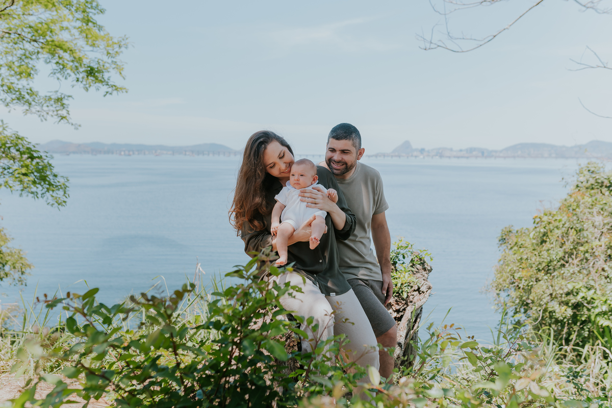 fotografa familia ensaio acompanhamento bebe 3 meses liz ilha do governador rj Rio de Janeiro jardim Guanabara fotografia 