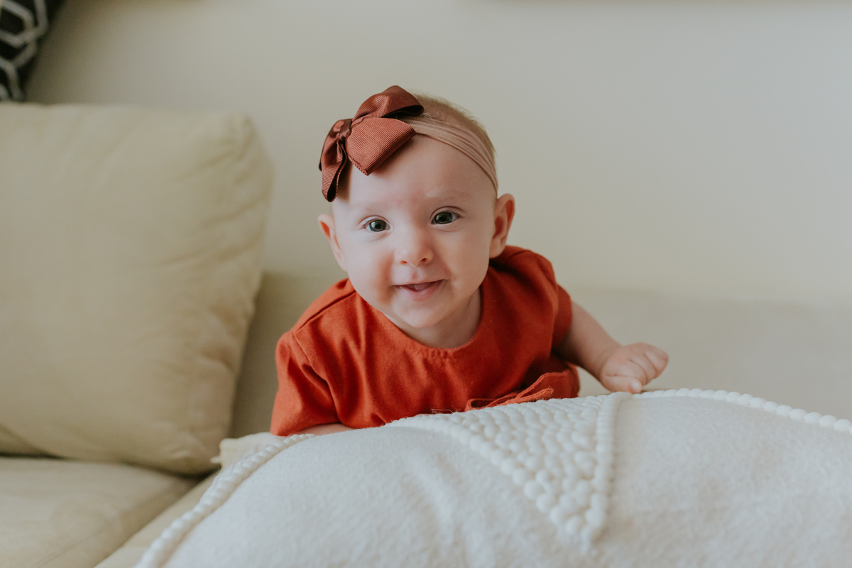fotografa familia ensaio acompanhamento bebe 3 meses liz ilha do governador rj Rio de Janeiro jardim Guanabara fotografia 