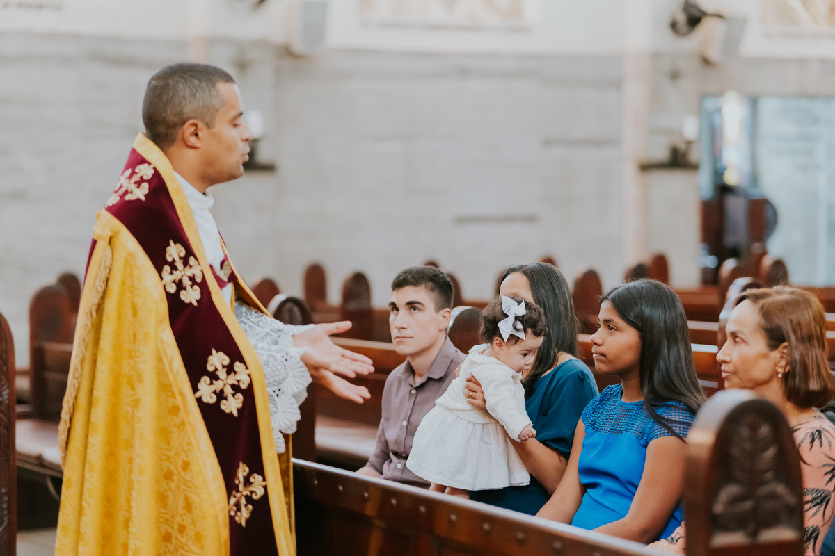 fotografa familia fotografia batizado batismo paroquia santa Teresinha do menino jesus igreja Botafogo rj Rio de Janeiro 