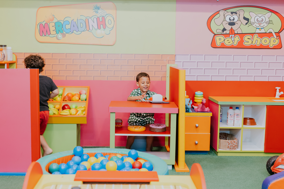 fotografa familia evento Rio de Janeiro 4 anos benjamín tema detetives do prédio azul fotografia festa infantil rj casa de festa tik tak botafogo 