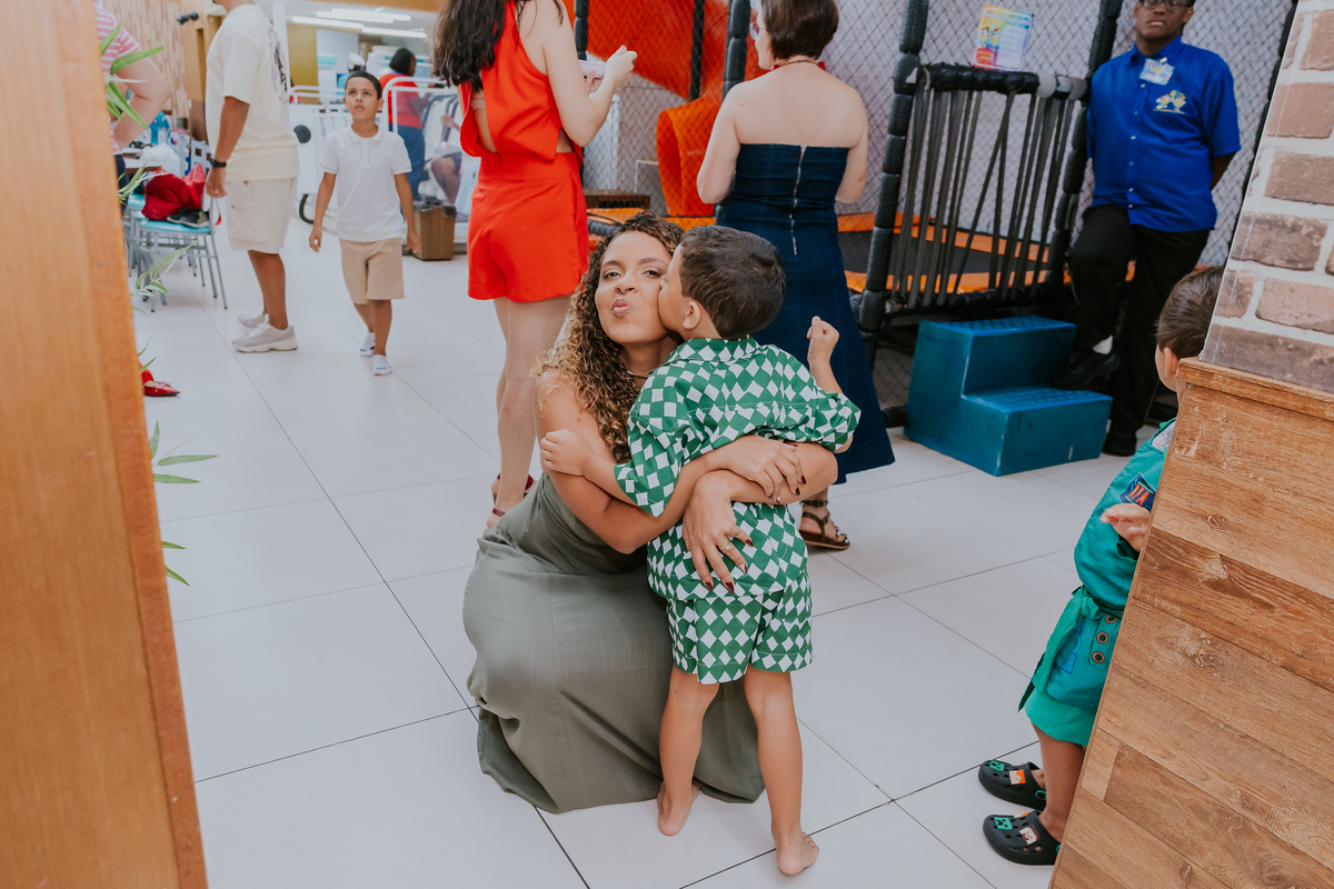 fotografa familia evento Rio de Janeiro 4 anos benjamín tema detetives do prédio azul fotografia festa infantil rj casa de festa tik tak botafogo 