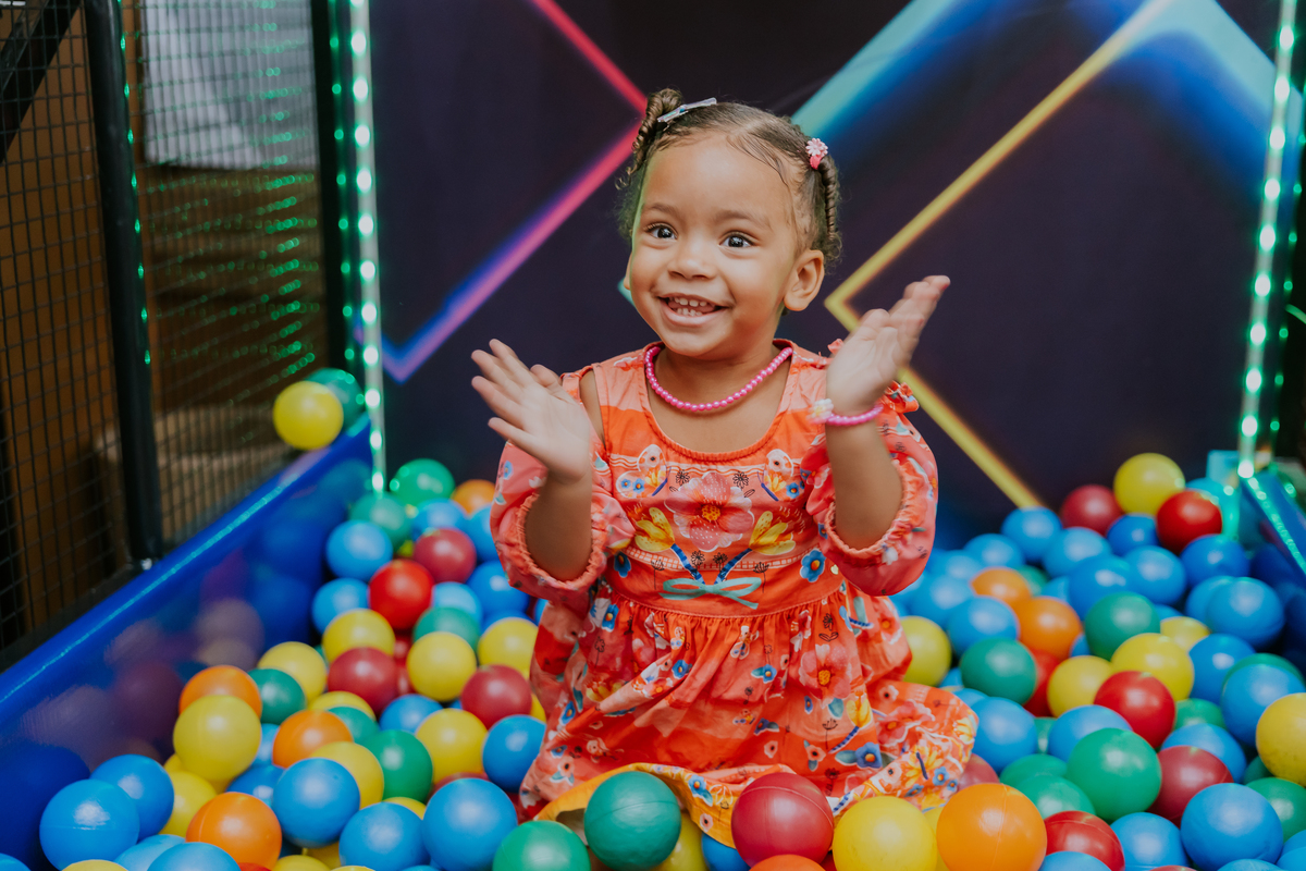 fotografa familia evento Rio de Janeiro 4 anos benjamín tema detetives do prédio azul fotografia festa infantil rj casa de festa tik tak botafogo 