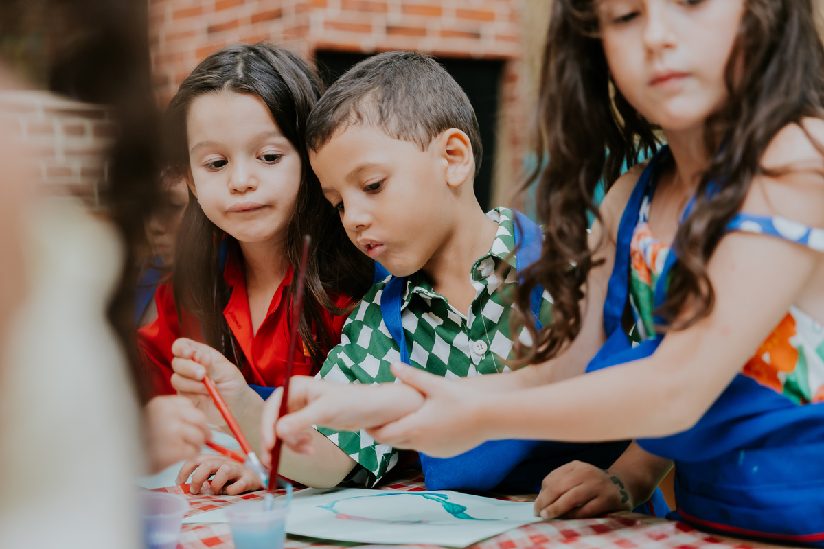 fotografa familia evento Rio de Janeiro 4 anos benjamín tema detetives do prédio azul fotografia festa infantil rj casa de festa tik tak botafogo 