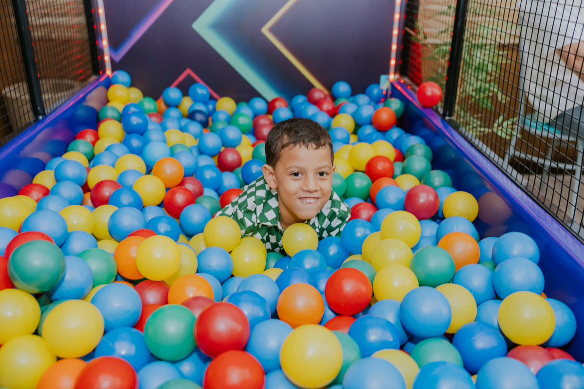 fotografa familia evento Rio de Janeiro 4 anos benjamín tema detetives do prédio azul fotografia festa infantil rj casa de festa tik tak botafogo 