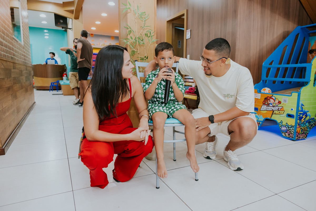 fotografa familia evento Rio de Janeiro 4 anos benjamín tema detetives do prédio azul fotografia festa infantil rj casa de festa tik tak botafogo 
