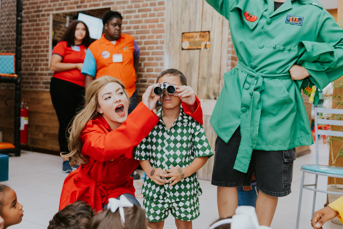 fotografa familia evento Rio de Janeiro 4 anos benjamín tema detetives do prédio azul fotografia festa infantil rj casa de festa tik tak botafogo 