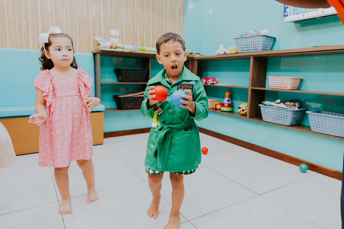 fotografa familia evento Rio de Janeiro 4 anos benjamín tema detetives do prédio azul fotografia festa infantil rj casa de festa tik tak botafogo 