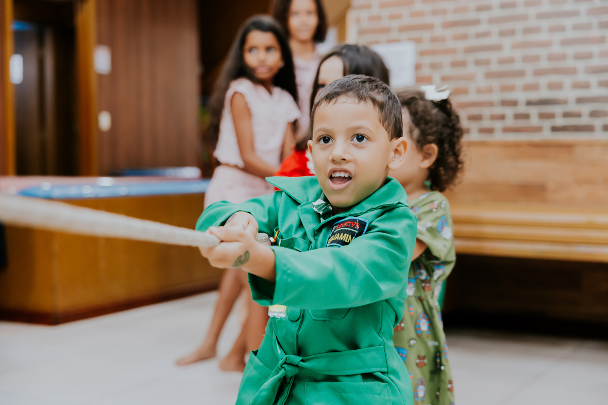 fotografa familia evento Rio de Janeiro 4 anos benjamín tema detetives do prédio azul fotografia festa infantil rj casa de festa tik tak botafogo 