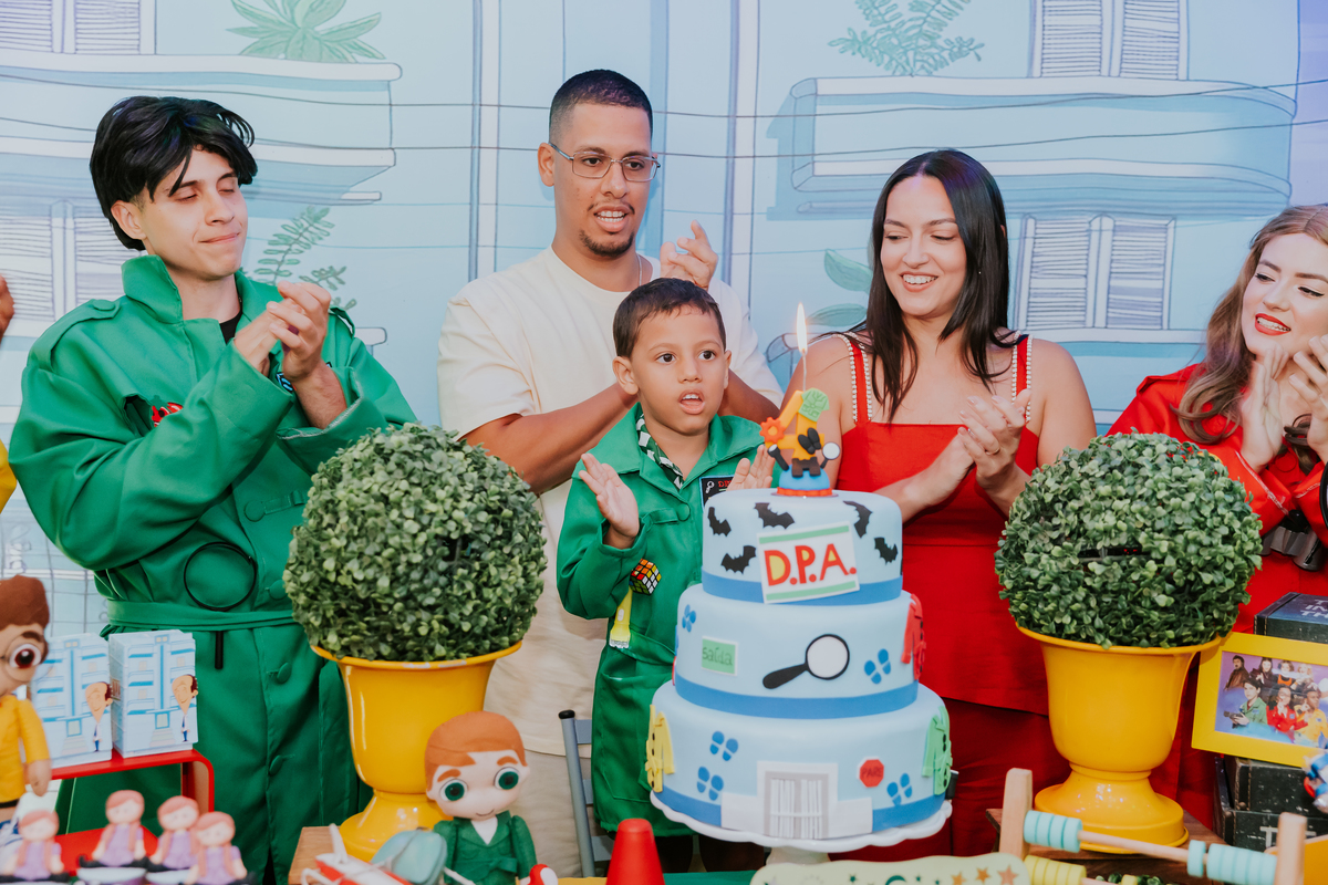 fotografa familia evento Rio de Janeiro 4 anos benjamín tema detetives do prédio azul fotografia festa infantil rj casa de festa tik tak botafogo 