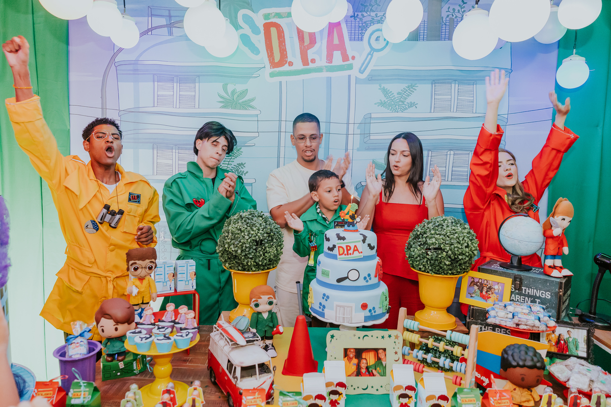 fotografa familia evento Rio de Janeiro 4 anos benjamín tema detetives do prédio azul fotografia festa infantil rj casa de festa tik tak botafogo 