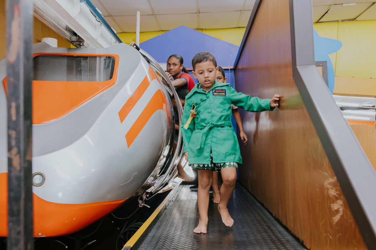 fotografa familia evento Rio de Janeiro 4 anos benjamín tema detetives do prédio azul fotografia festa infantil rj casa de festa tik tak botafogo 