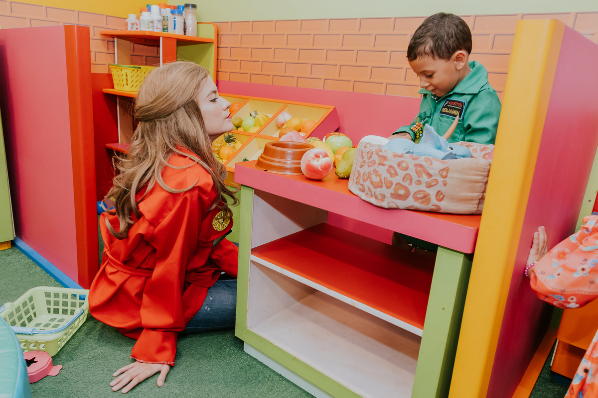 fotografa familia evento Rio de Janeiro 4 anos benjamín tema detetives do prédio azul fotografia festa infantil rj casa de festa tik tak botafogo 