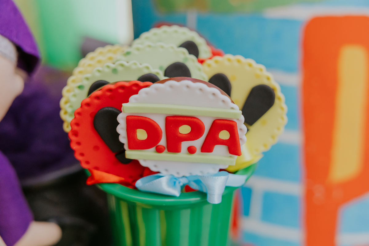 fotografa familia evento Rio de Janeiro 4 anos benjamín tema detetives do prédio azul fotografia festa infantil rj casa de festa tik tak botafogo 