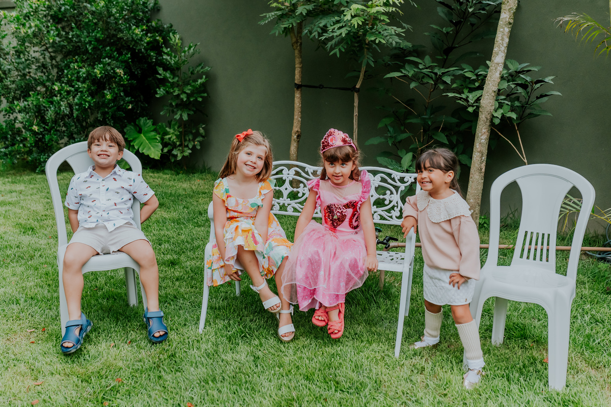 fotografia festa infantil 5 anos mia a bela e a fera barra da Tijuca fotografa de eventos rio de janeiro rj 
