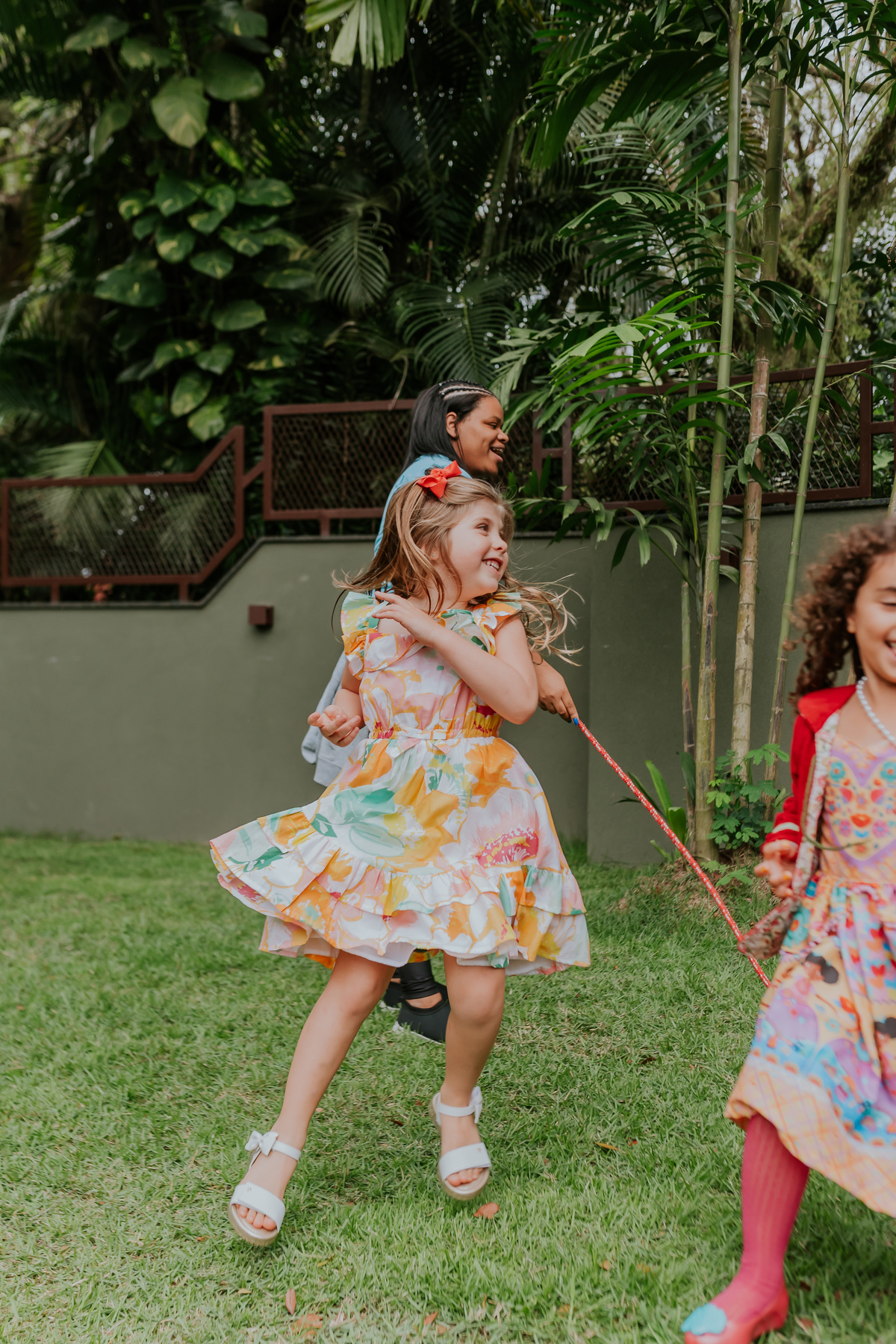 fotografia festa infantil 5 anos mia a bela e a fera barra da Tijuca fotografa de eventos rio de janeiro rj 