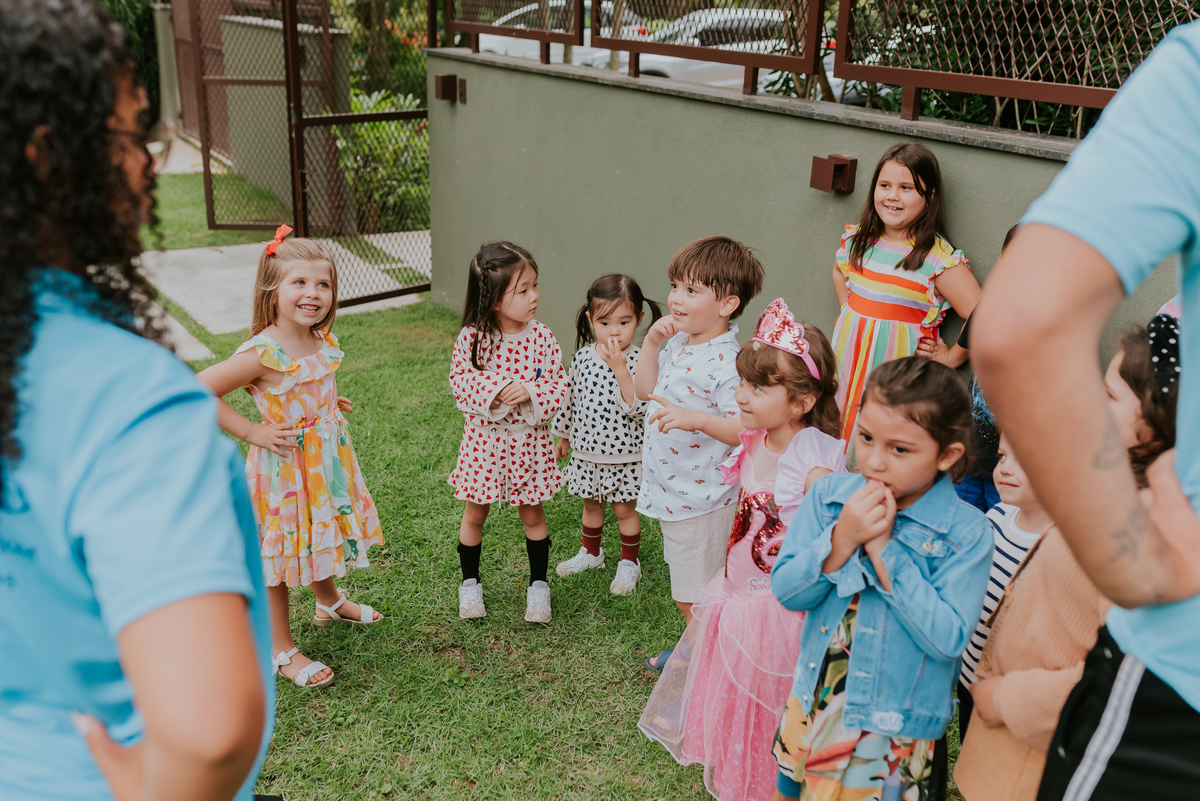 fotografia festa infantil 5 anos mia a bela e a fera barra da Tijuca fotografa de eventos rio de janeiro rj 