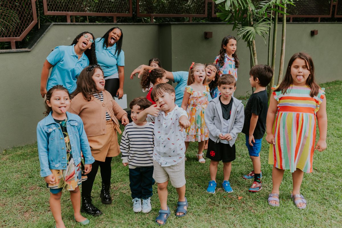 fotografia festa infantil 5 anos mia a bela e a fera barra da Tijuca fotografa de eventos rio de janeiro rj 