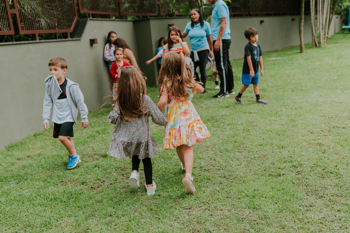 fotografia festa infantil 5 anos mia a bela e a fera barra da Tijuca fotografa de eventos rio de janeiro rj 