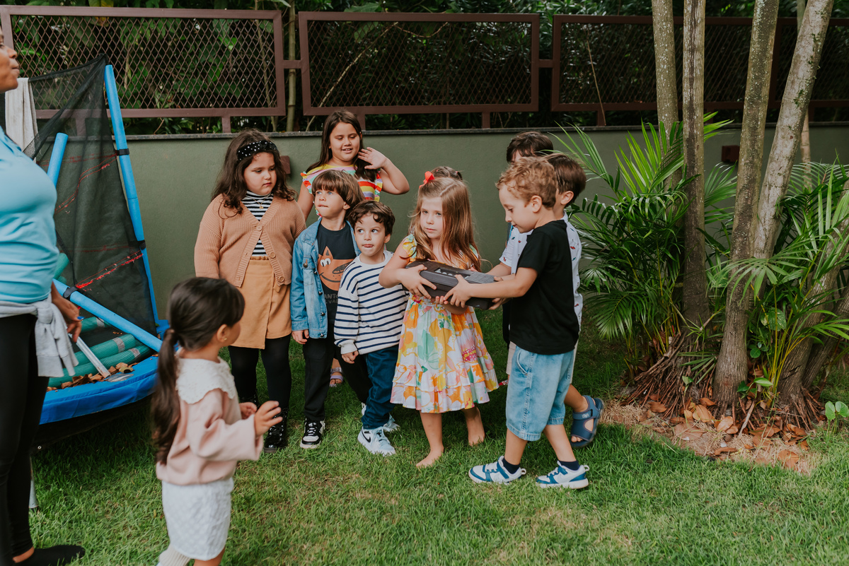 fotografia festa infantil 5 anos mia a bela e a fera barra da Tijuca fotografa de eventos rio de janeiro rj 