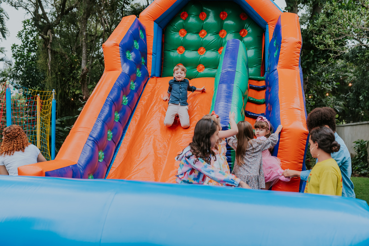 fotografia festa infantil 5 anos mia a bela e a fera barra da Tijuca fotografa de eventos rio de janeiro rj 