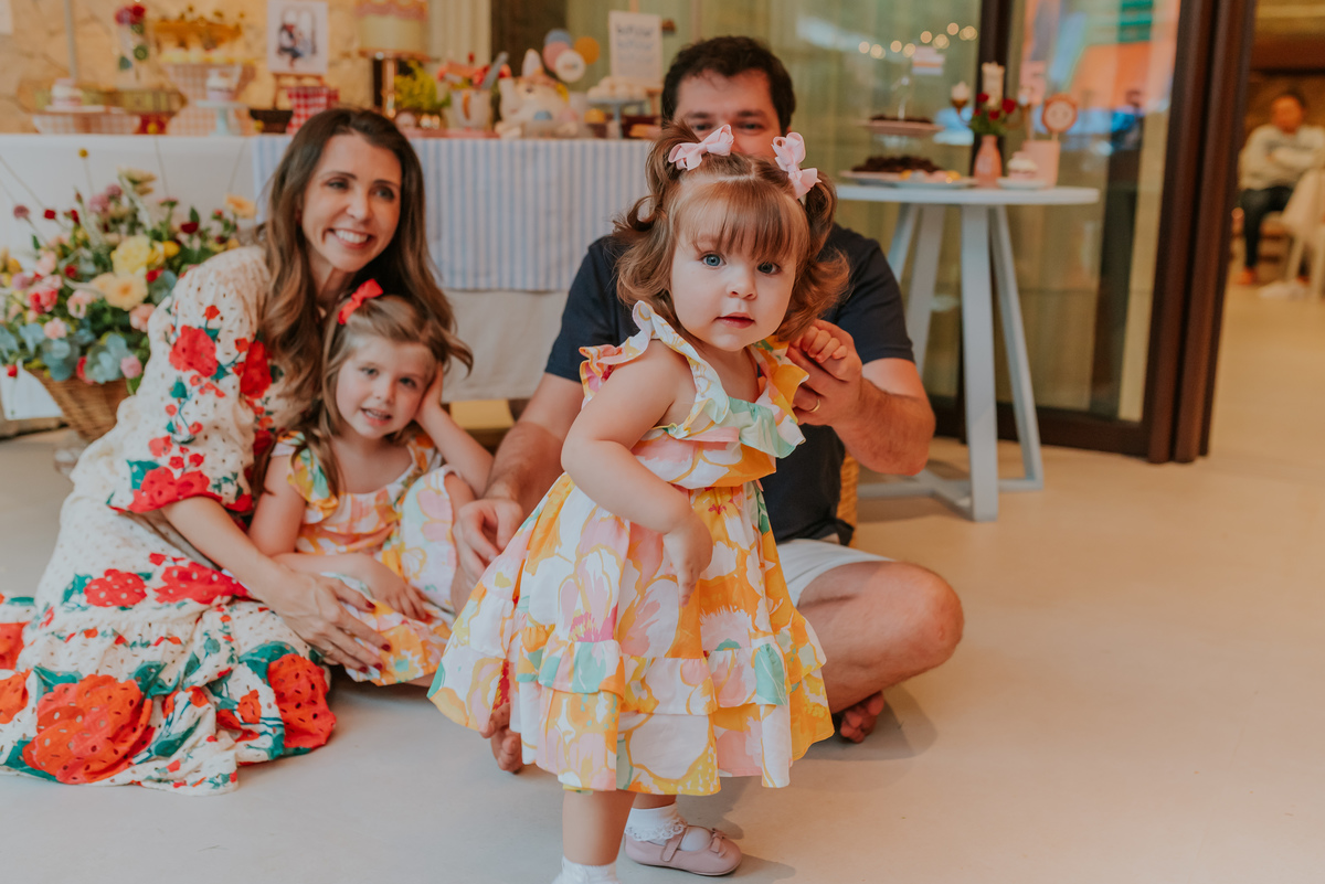 fotografia festa infantil 5 anos mia a bela e a fera barra da Tijuca fotografa de eventos rio de janeiro rj 