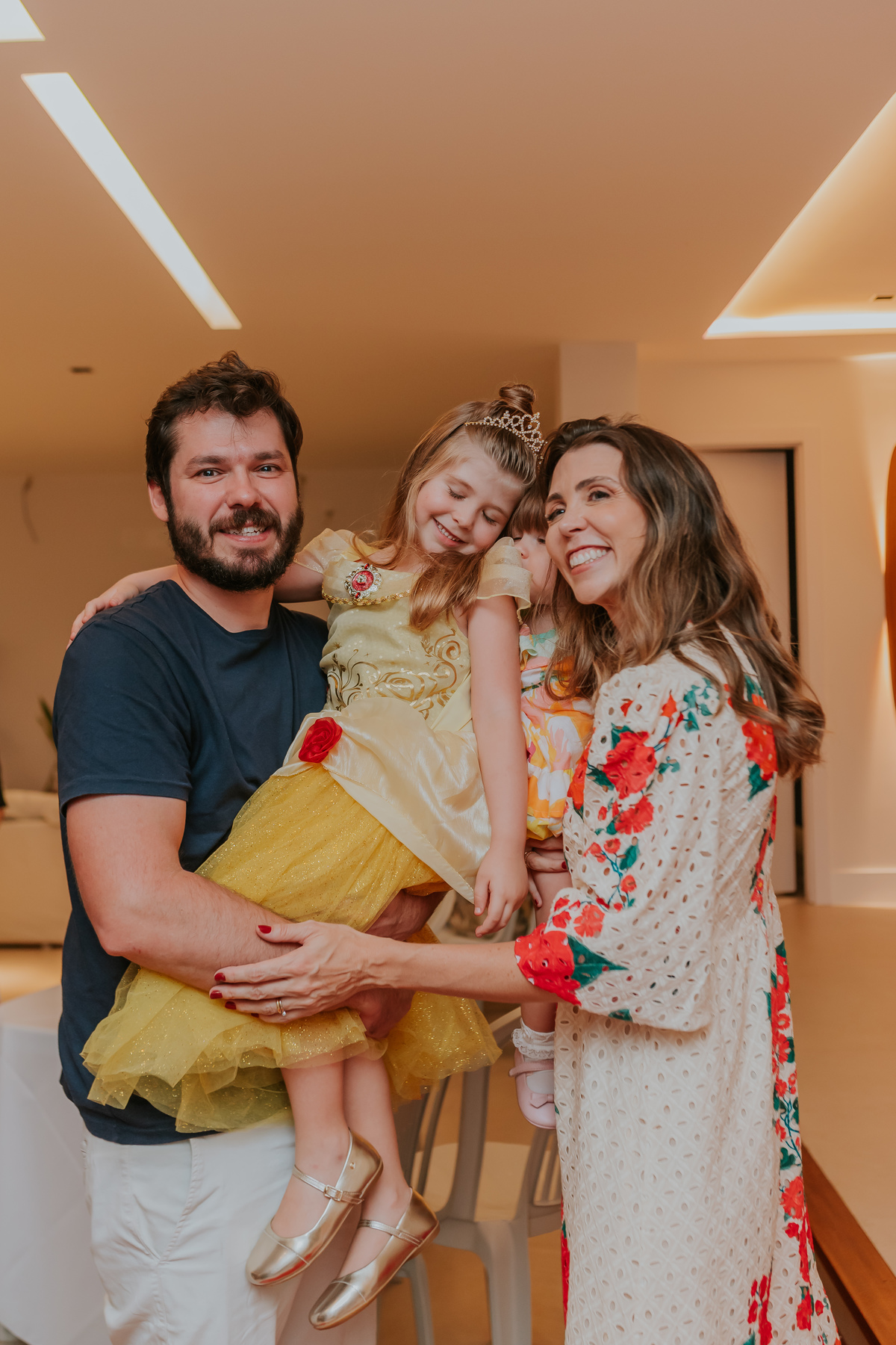 fotografia festa infantil 5 anos mia a bela e a fera barra da Tijuca fotografa de eventos rio de janeiro rj 