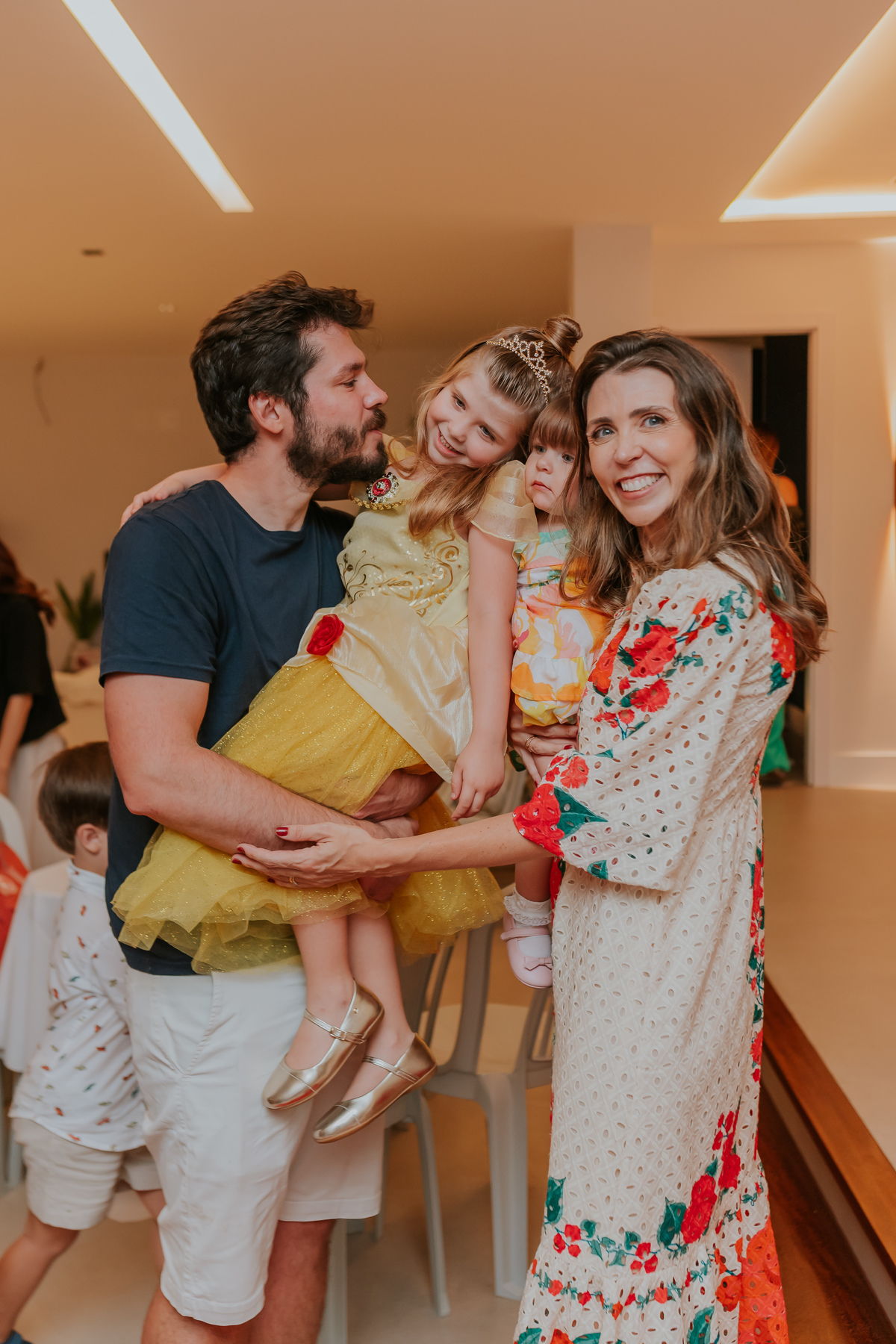 fotografia festa infantil 5 anos mia a bela e a fera barra da Tijuca fotografa de eventos rio de janeiro rj 