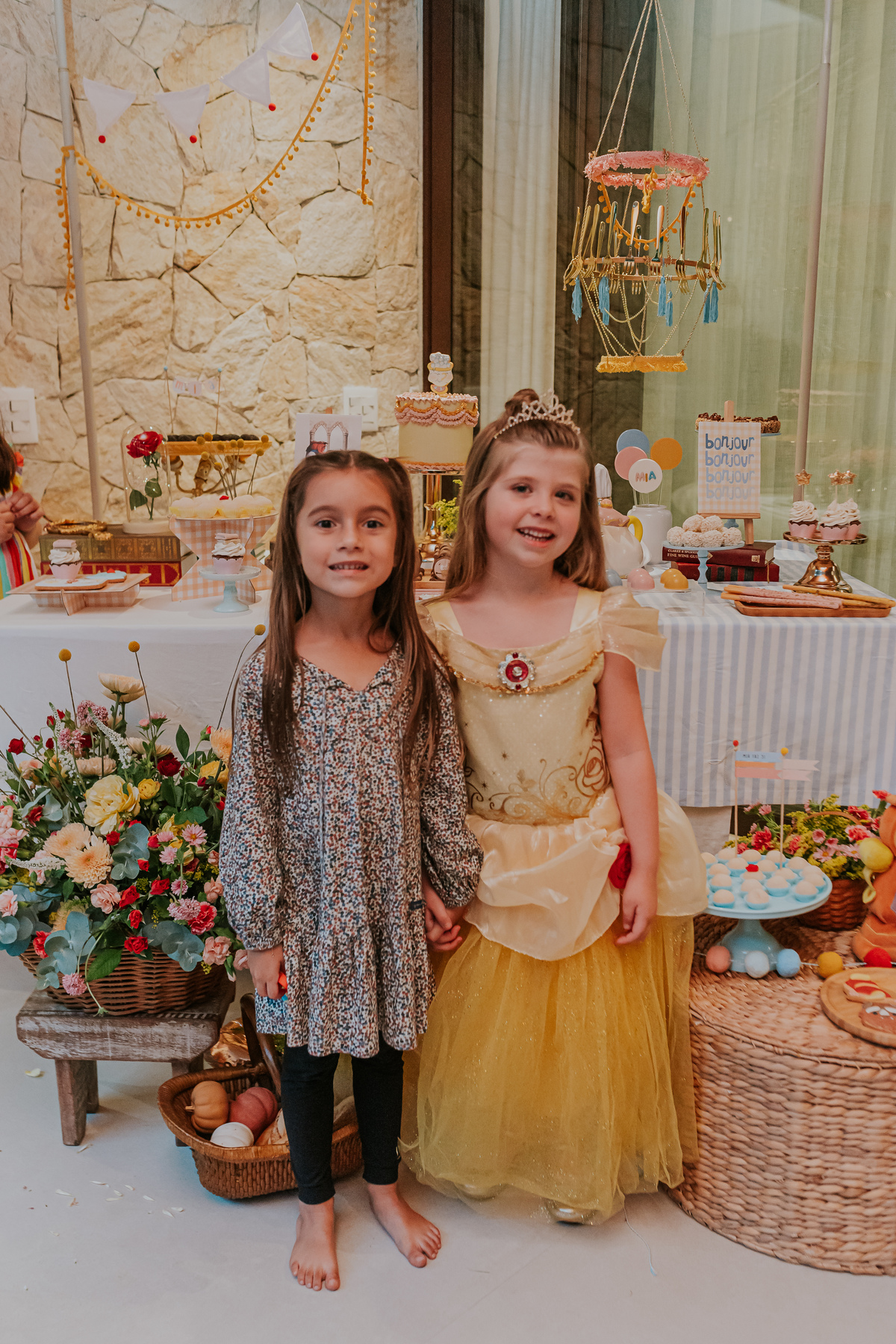 fotografia festa infantil 5 anos mia a bela e a fera barra da Tijuca fotografa de eventos rio de janeiro rj 