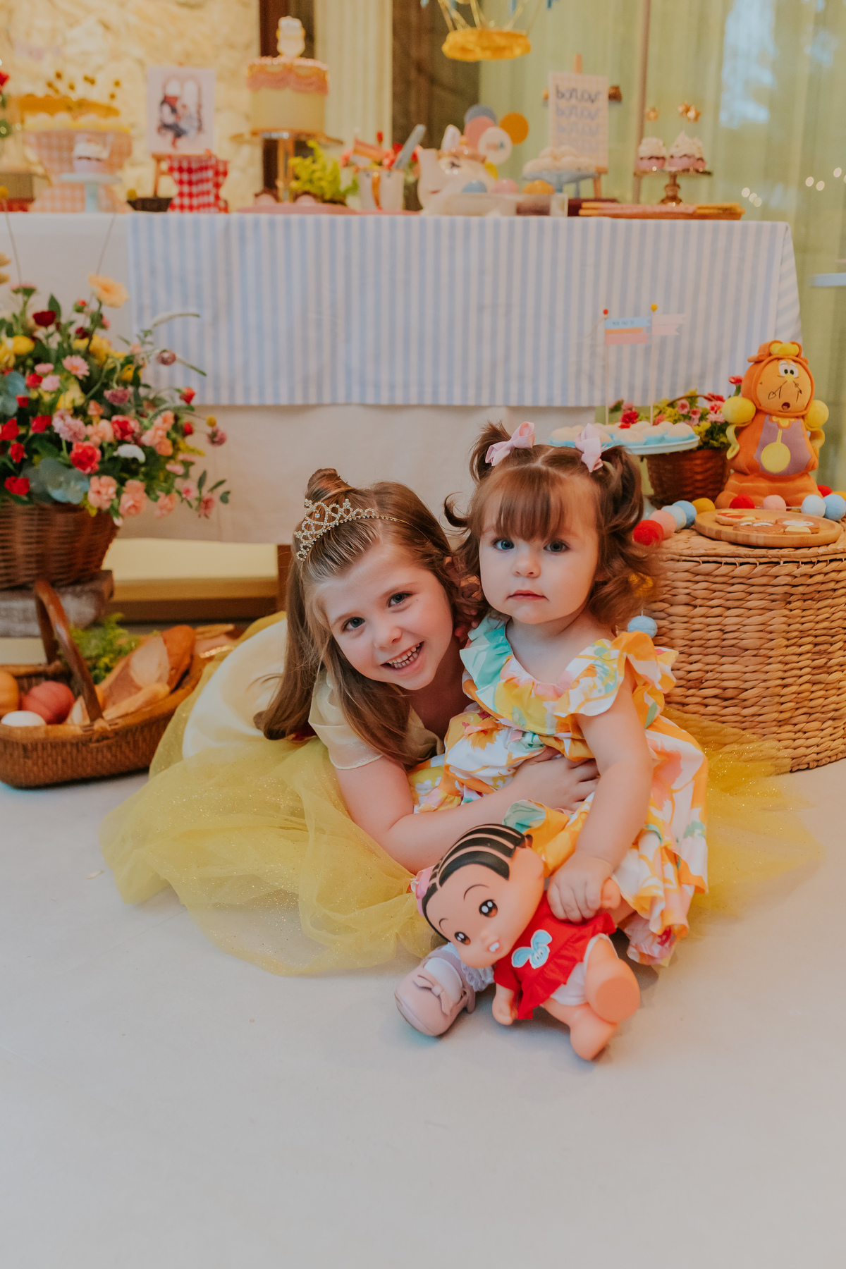 fotografia festa infantil 5 anos mia a bela e a fera barra da Tijuca fotografa de eventos rio de janeiro rj 