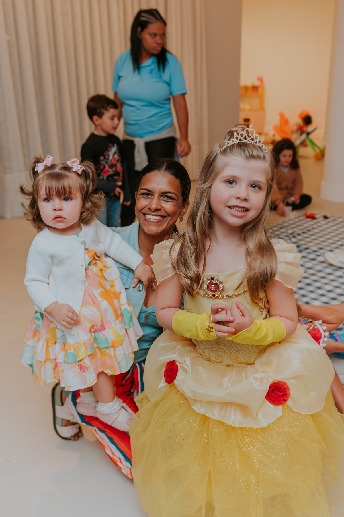 fotografia festa infantil 5 anos mia a bela e a fera barra da Tijuca fotografa de eventos rio de janeiro rj 