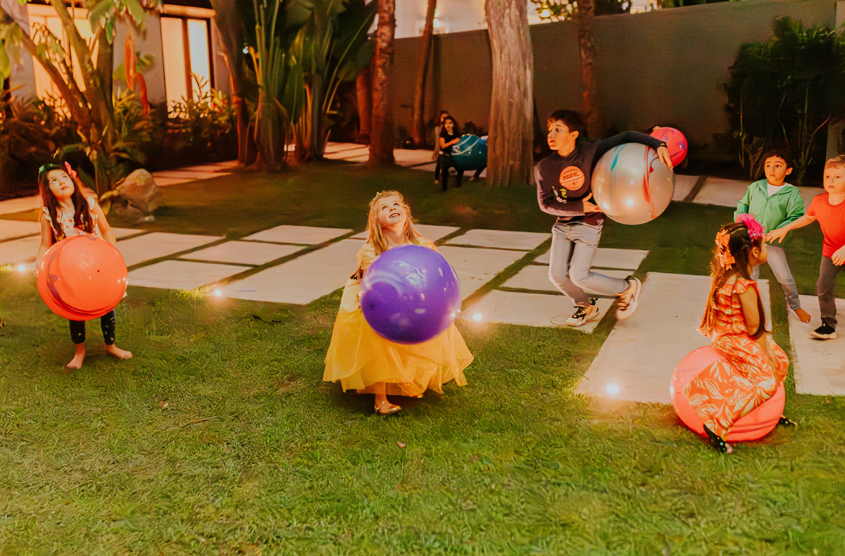 fotografia festa infantil 5 anos mia a bela e a fera barra da Tijuca fotografa de eventos rio de janeiro rj 