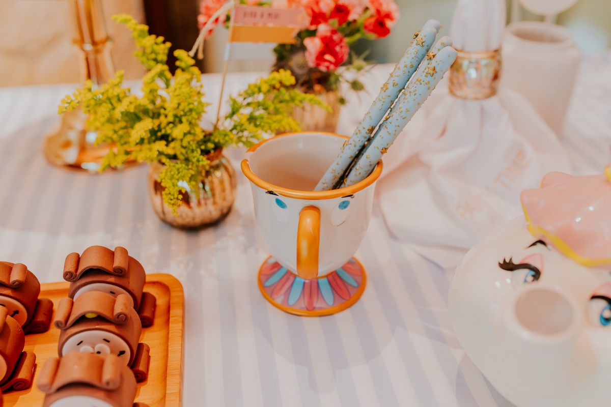 fotografia festa infantil 5 anos mia a bela e a fera barra da Tijuca fotografa de eventos rio de janeiro rj 