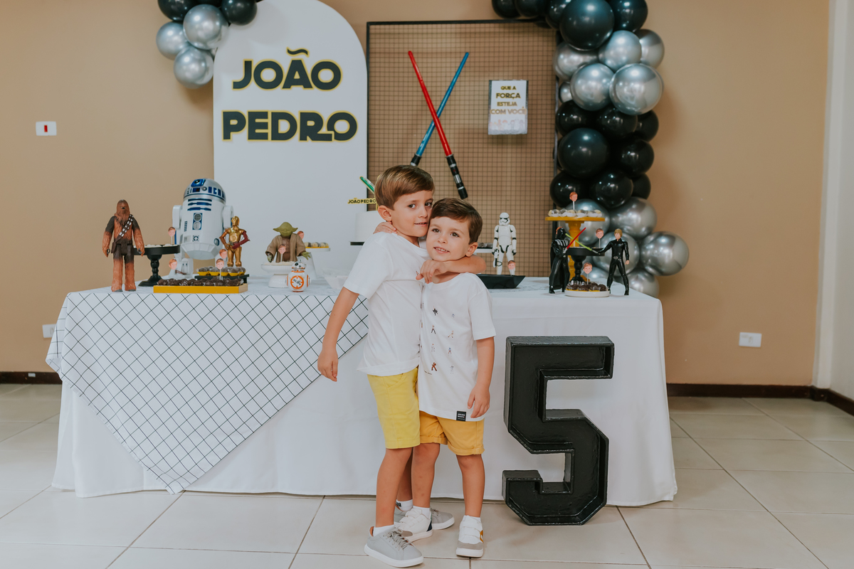 fotografa familia festa infantil evento Río de Janeiro barra da Tijuca 5 anos Joao Pedro tema star Wars rj fotografia 