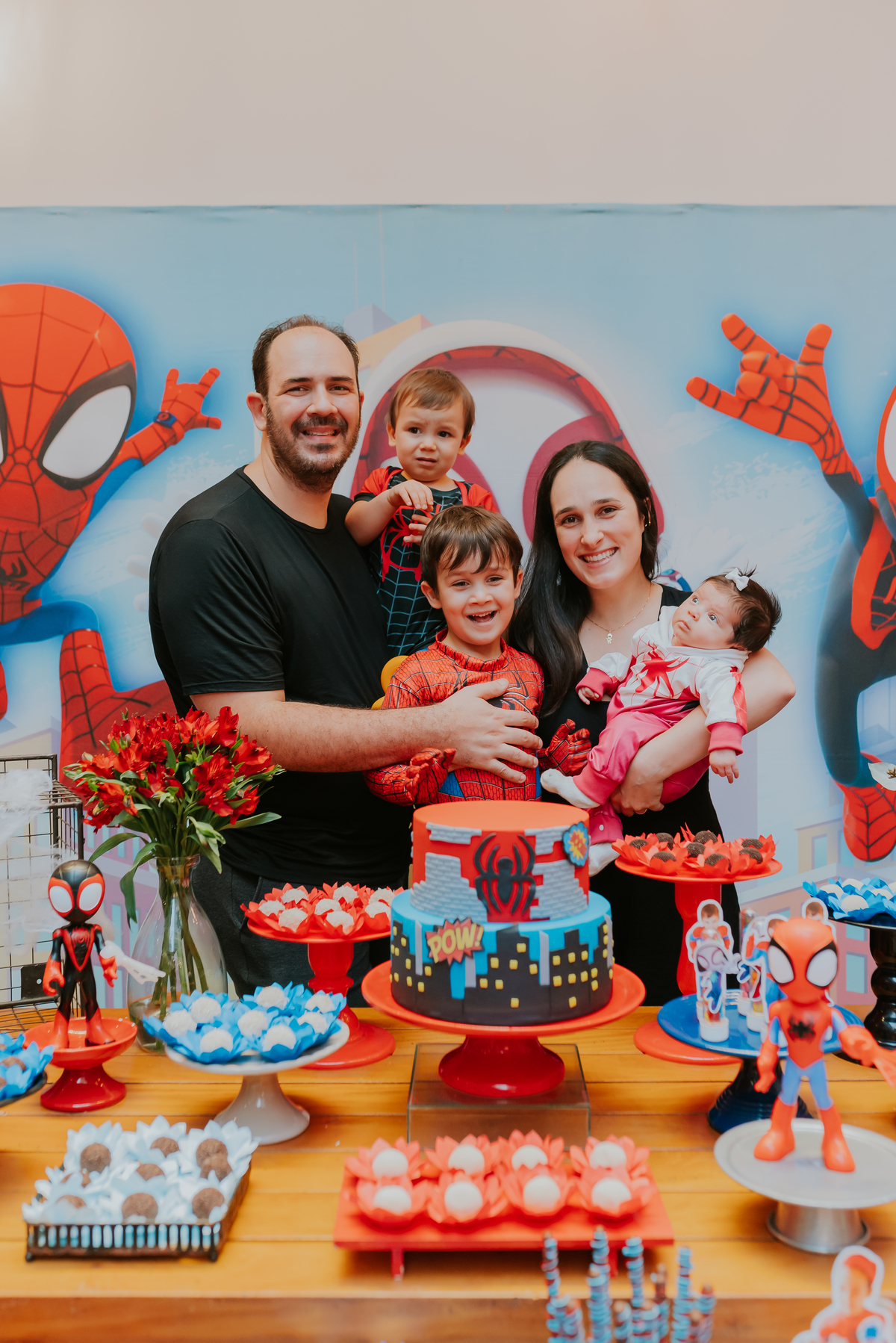 fotografa festa infantil evento 4 anos Murilo homem aranha casa de festas quintal festa Botafogo Rio de Janeiro fotografa família rj 