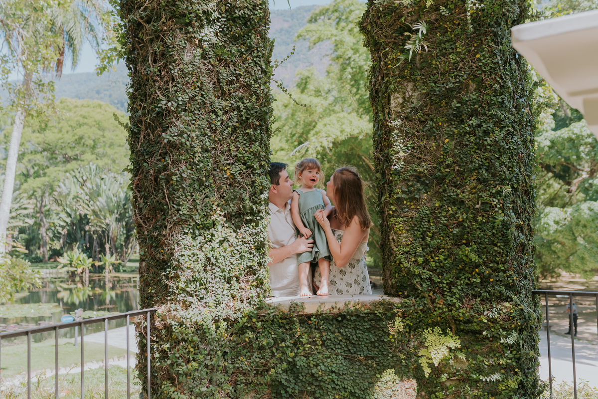 fotografa fotografia ensaio gestante externo natureza jardim botânico Rio de Janeiro rj familia natureza zona sul 