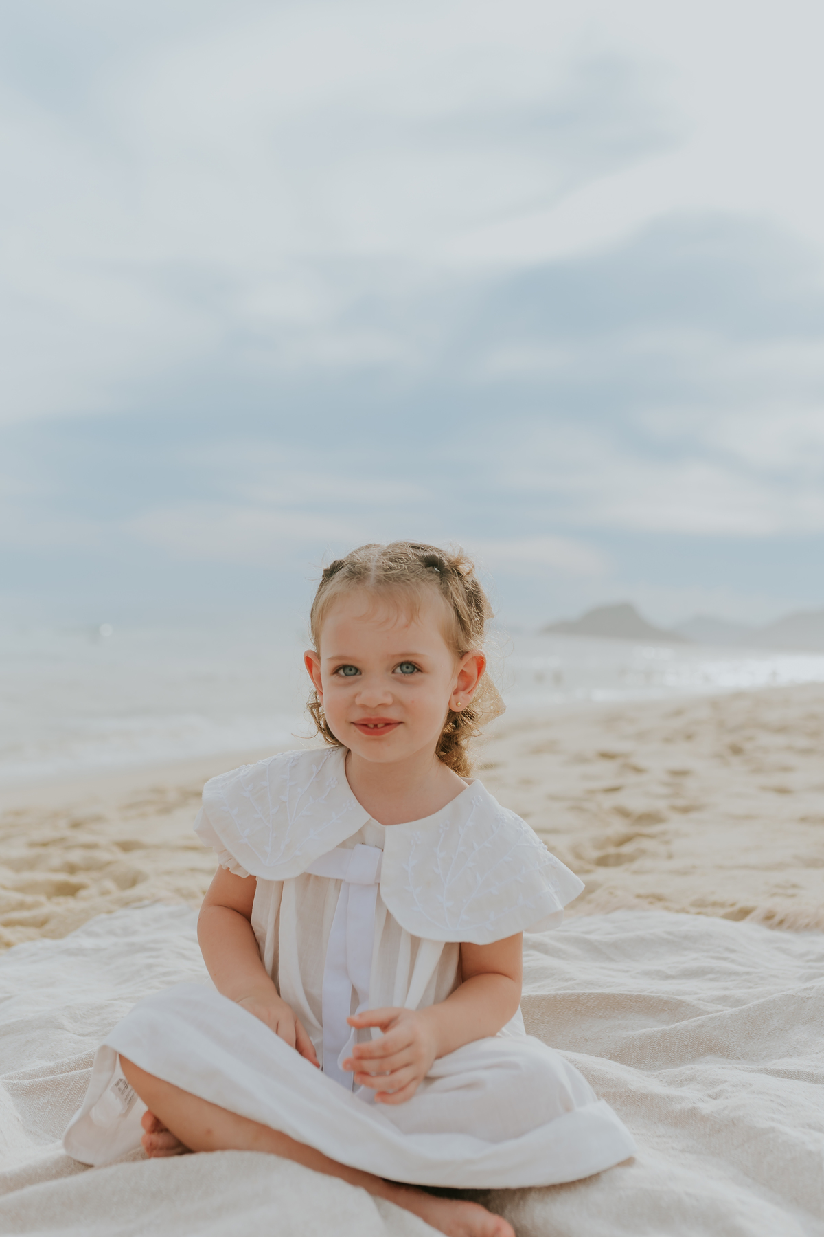 fotografia ensaio externo natureza familia fotografa rj Rio de Janeiro 3 anos barra da Tijuca ilha 3 praia 