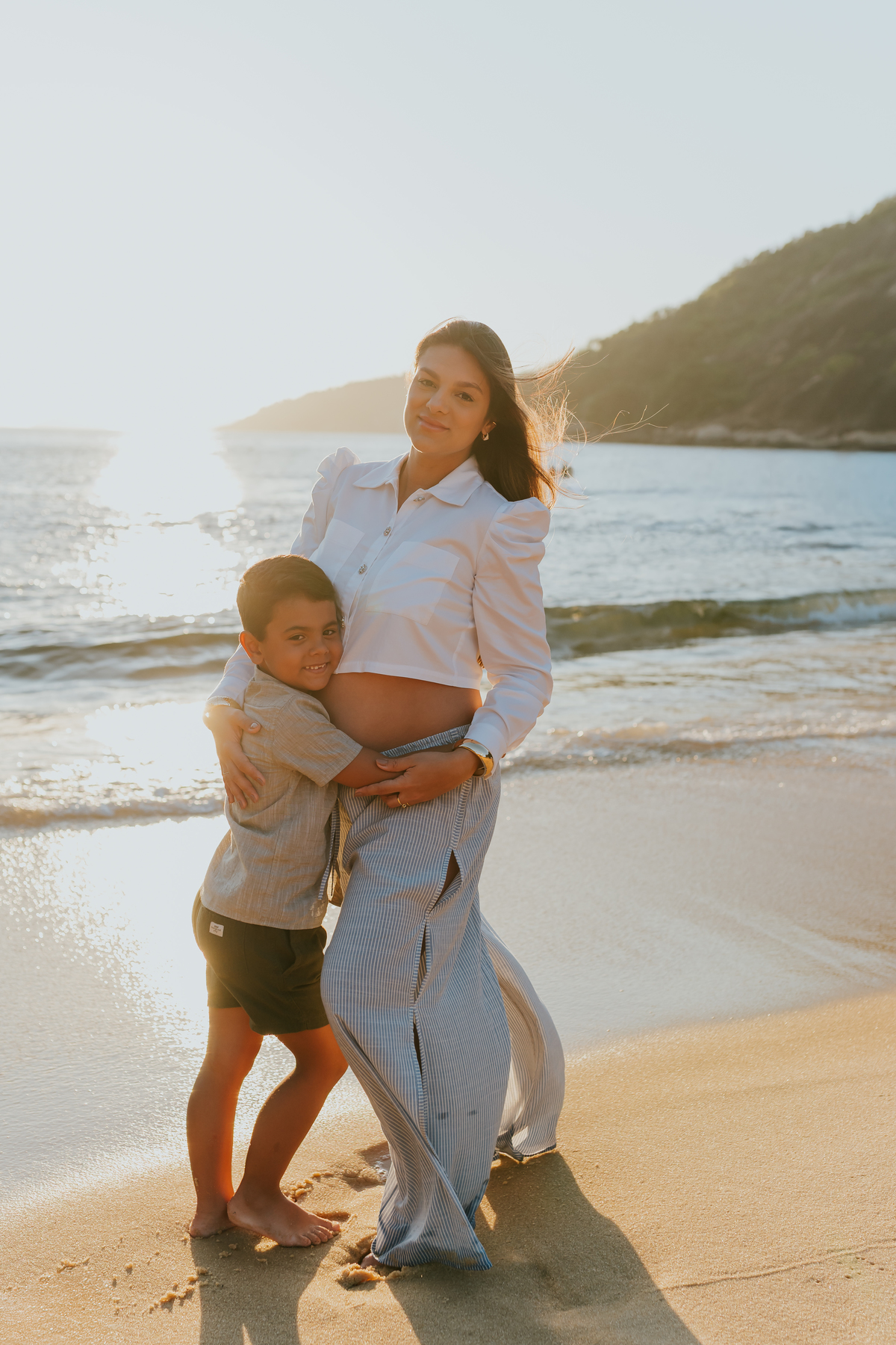 fotografa ensaio gravida gestante praia vermelha urca zona sul Rio de Janeiro rj fotografa familia amanhecer externo 