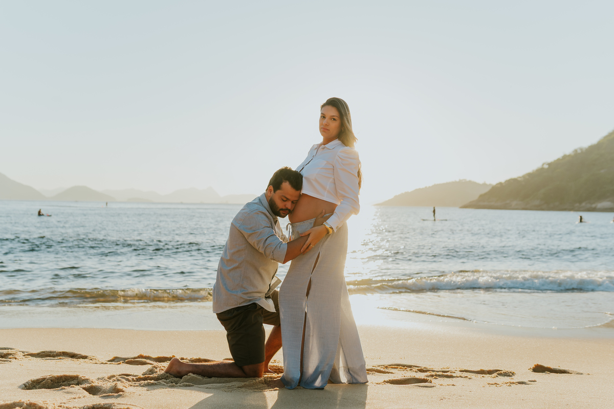 fotografa ensaio gravida gestante praia vermelha urca zona sul Rio de Janeiro rj fotografa familia amanhecer externo 