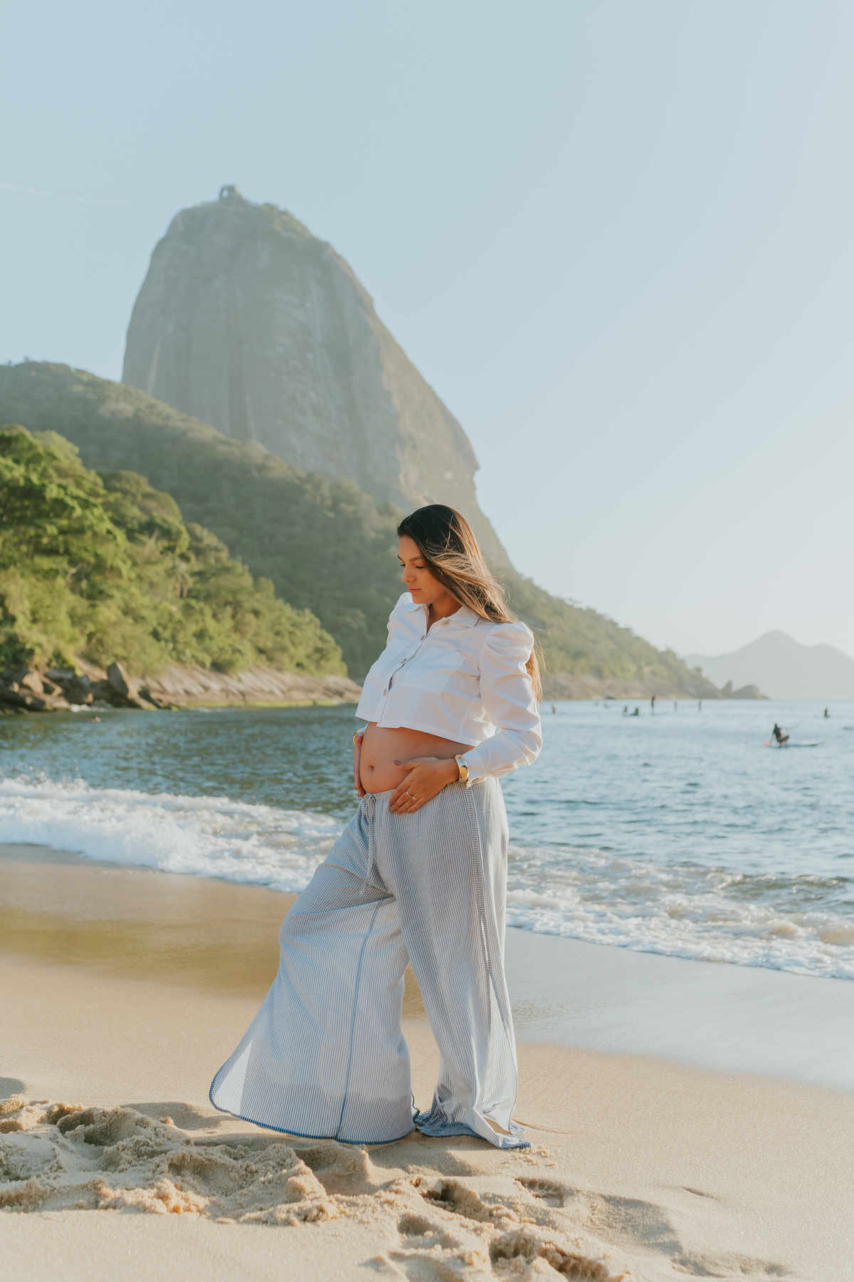 fotografa ensaio gravida gestante praia vermelha urca zona sul Rio de Janeiro rj fotografa familia amanhecer externo 